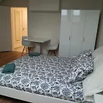 Cozy 1 Bedroom Apartment Prague